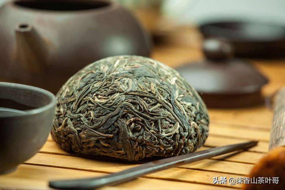 新茶友选择茶时应注意什么（什么样的茶叶才适合自己）