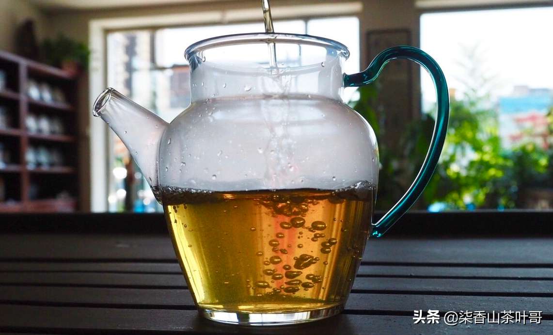 新茶友选择茶时应注意什么（什么样的茶叶才适合自己）