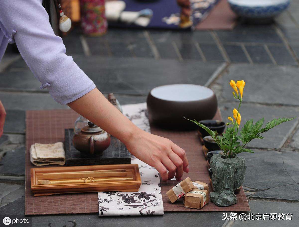 初学者泡茶的的基础步骤（正确的泡茶步骤图解）