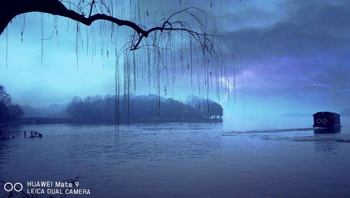 风的诗句飞花令（笔落惊风雨，诗成泣鬼神）